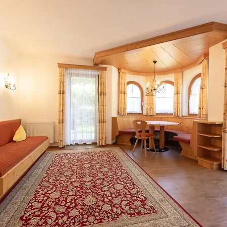 Michaela 施图拜河谷新施蒂夫特