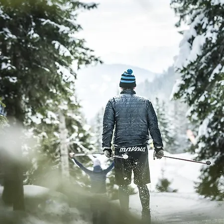 Michaela ניוסטיפט אים סטובאיטל